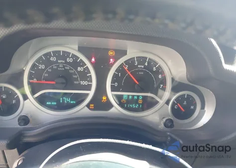 2010 Jeep Wrangler Unlimited Sport z USA, uszkodzony, nr VIN 1J4BA3H19AL185986